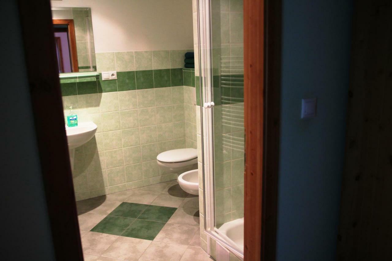 Schneeberg Apartmany Boží Dar Buitenkant foto