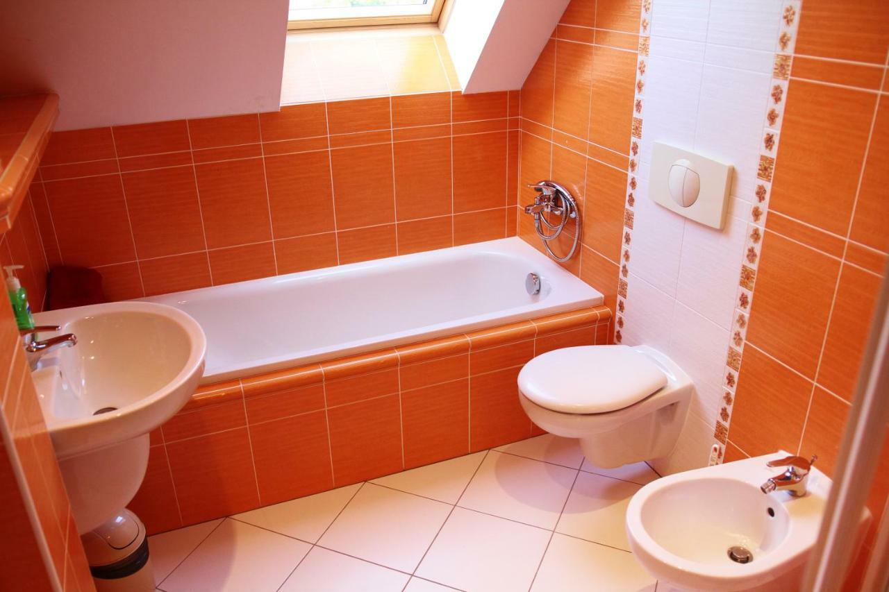 Schneeberg Apartmany Boží Dar Buitenkant foto